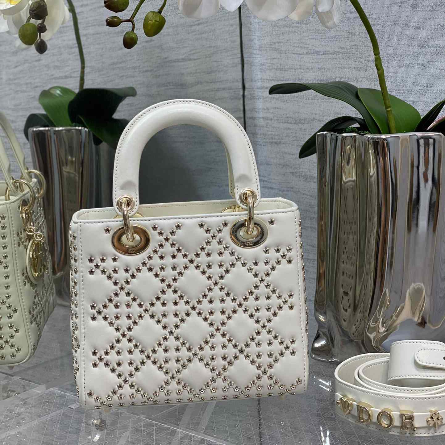 Dior Small Lady Dior Bag    20cm - EUR FASHION