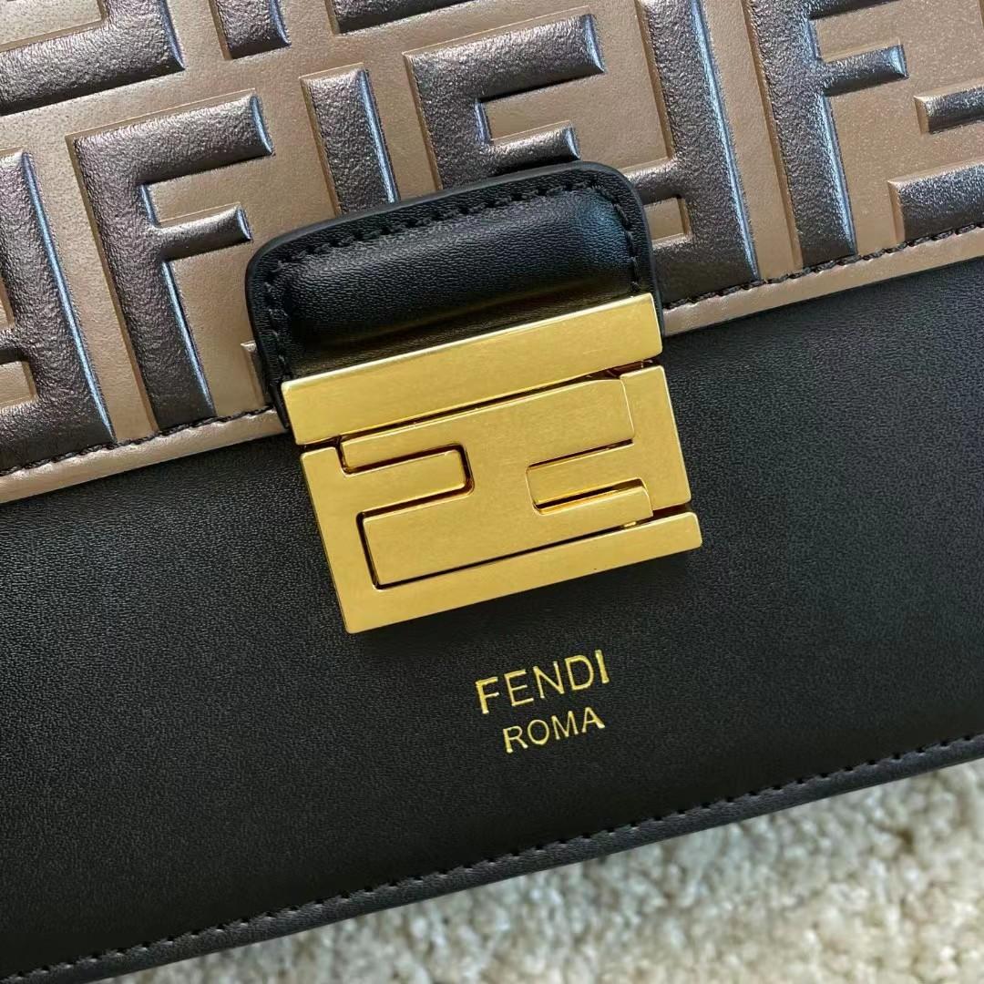 Fendi Kan I Black Leather Bag (25-17-10cm)   - EUR FASHION