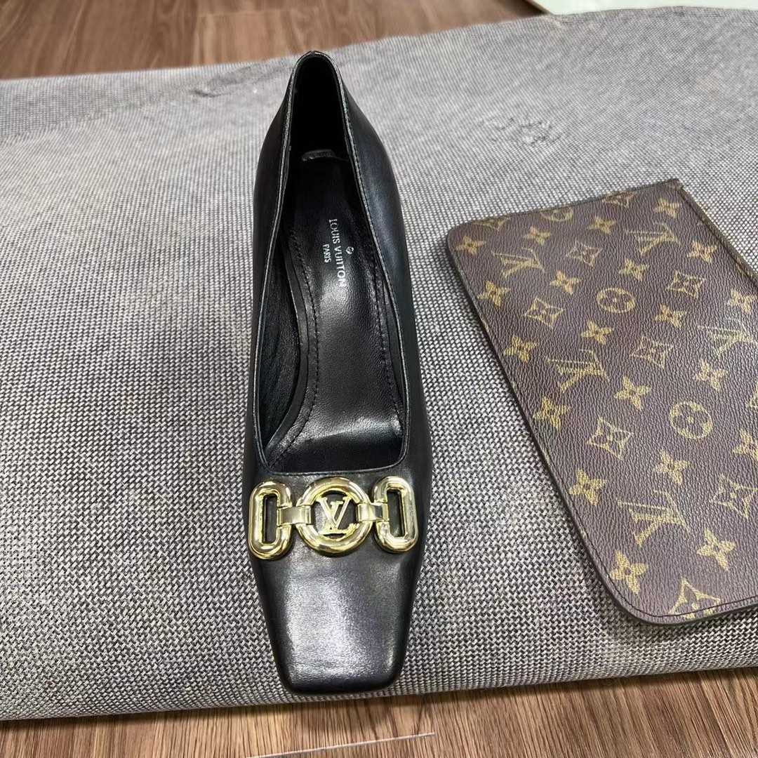 Louis Vuitton Revolving Cliff   1AAE23 - EUR FASHION