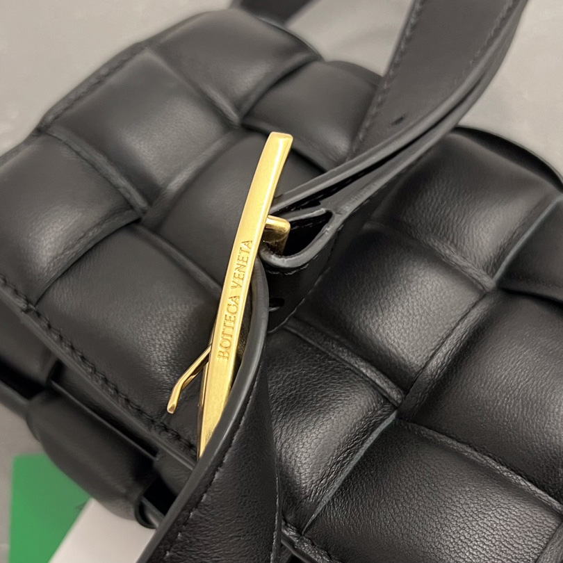 Bottega Veneta Small Padded Cassette - EUR FASHION