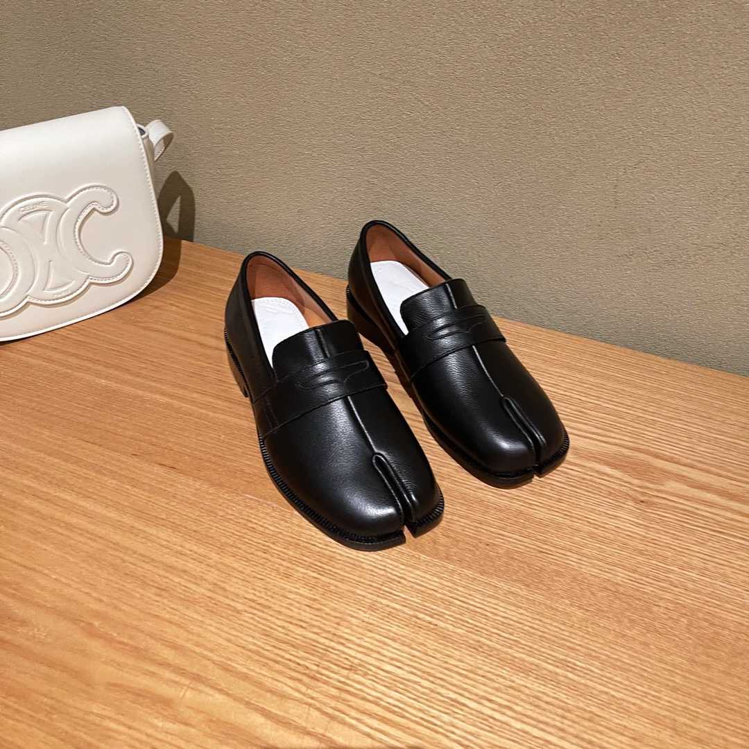 Maison Margiela Tabi Loafers - EUR FASHION