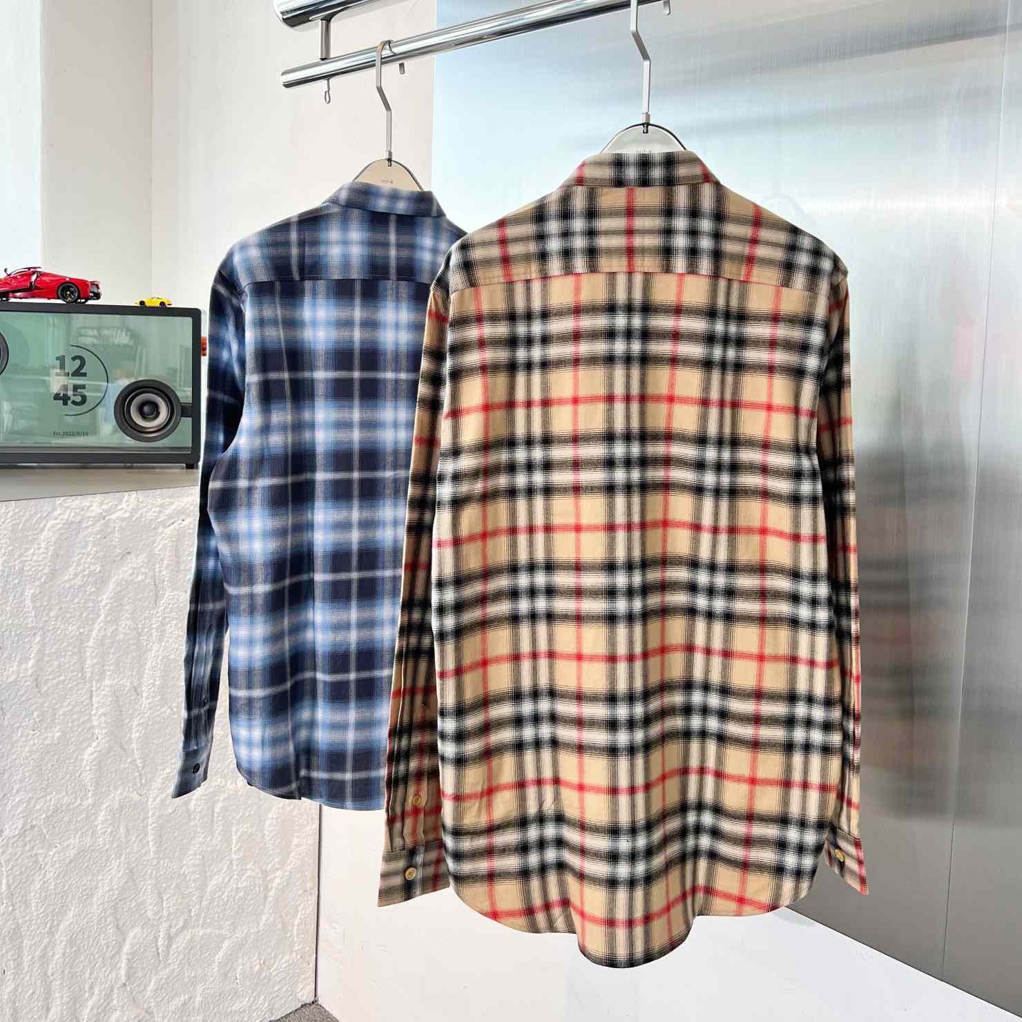Burberry Chingford Classic Fit Embroidered Logo Ombre Check Button-Up Shirt  - EUR FASHION