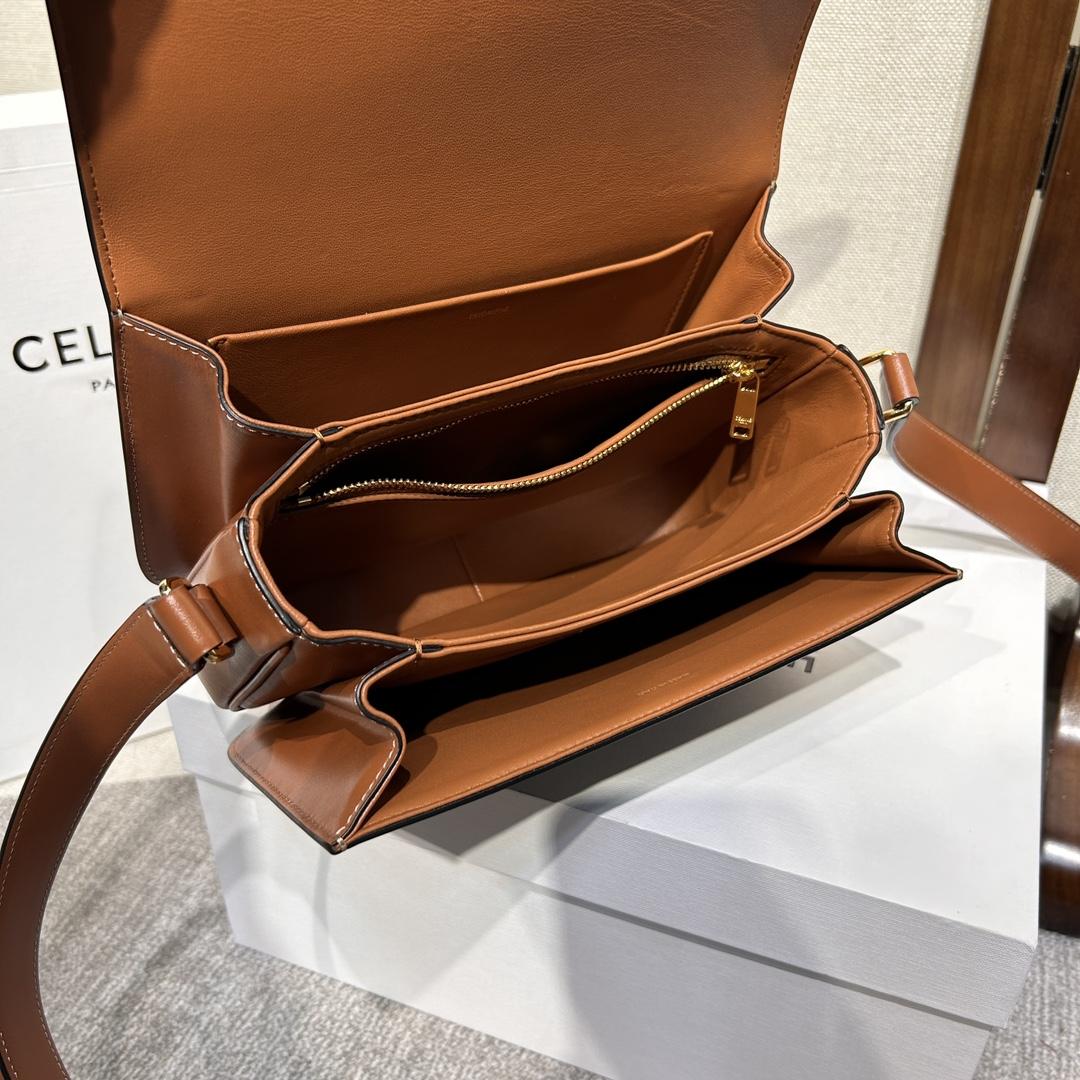 Celine Classique Triomphe Bag In Triomphe Canvas And Calfskin - EUR FASHION
