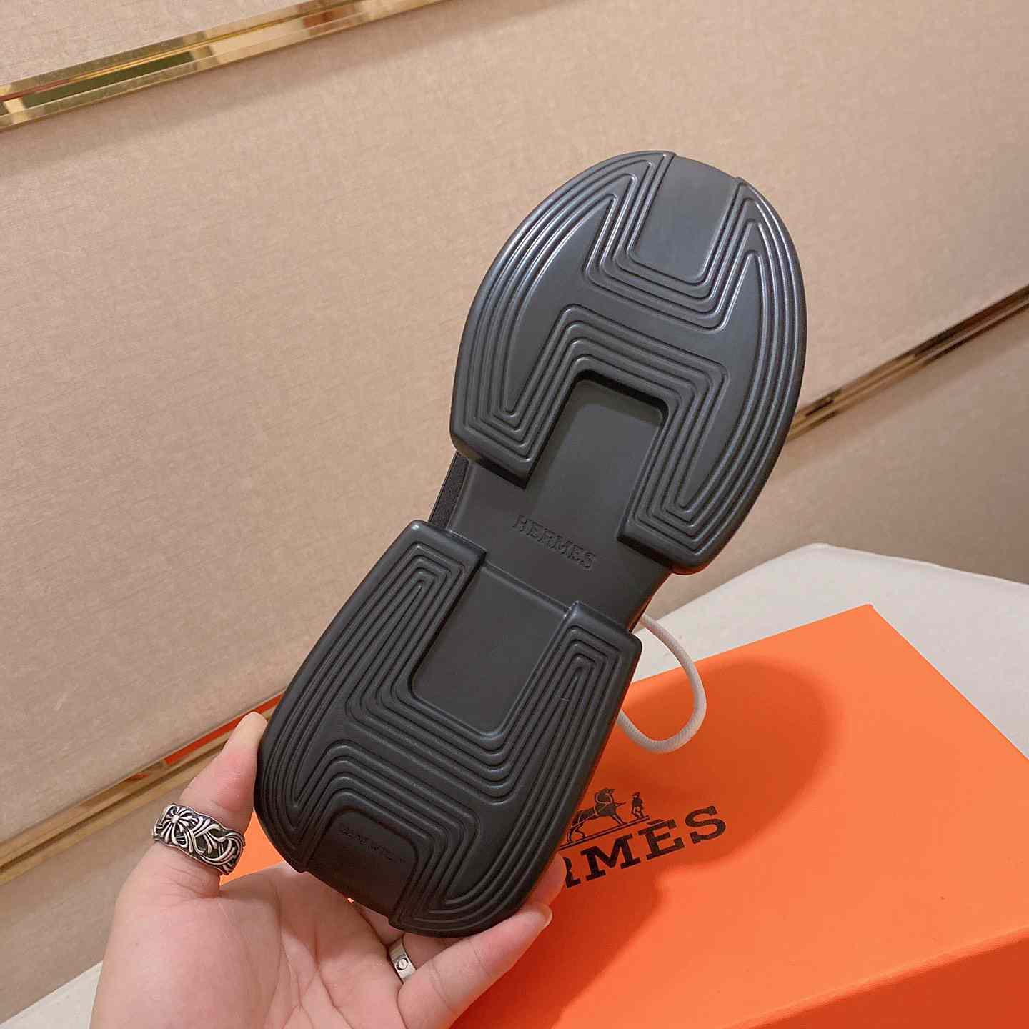 Hermes Sneaker - EUR FASHION