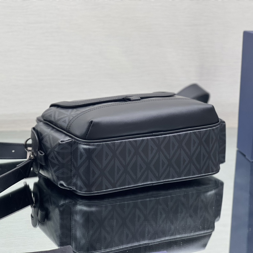 Dior Hit The Road Messenger Bag (26-21-8 cm) - EUR FASHION
