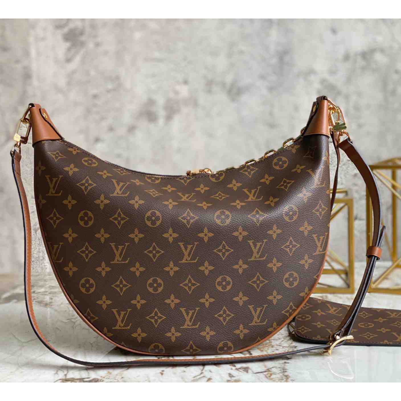 Louis Vuitton Loop Hobo(38-30-10cm)     M46311 - EUR FASHION