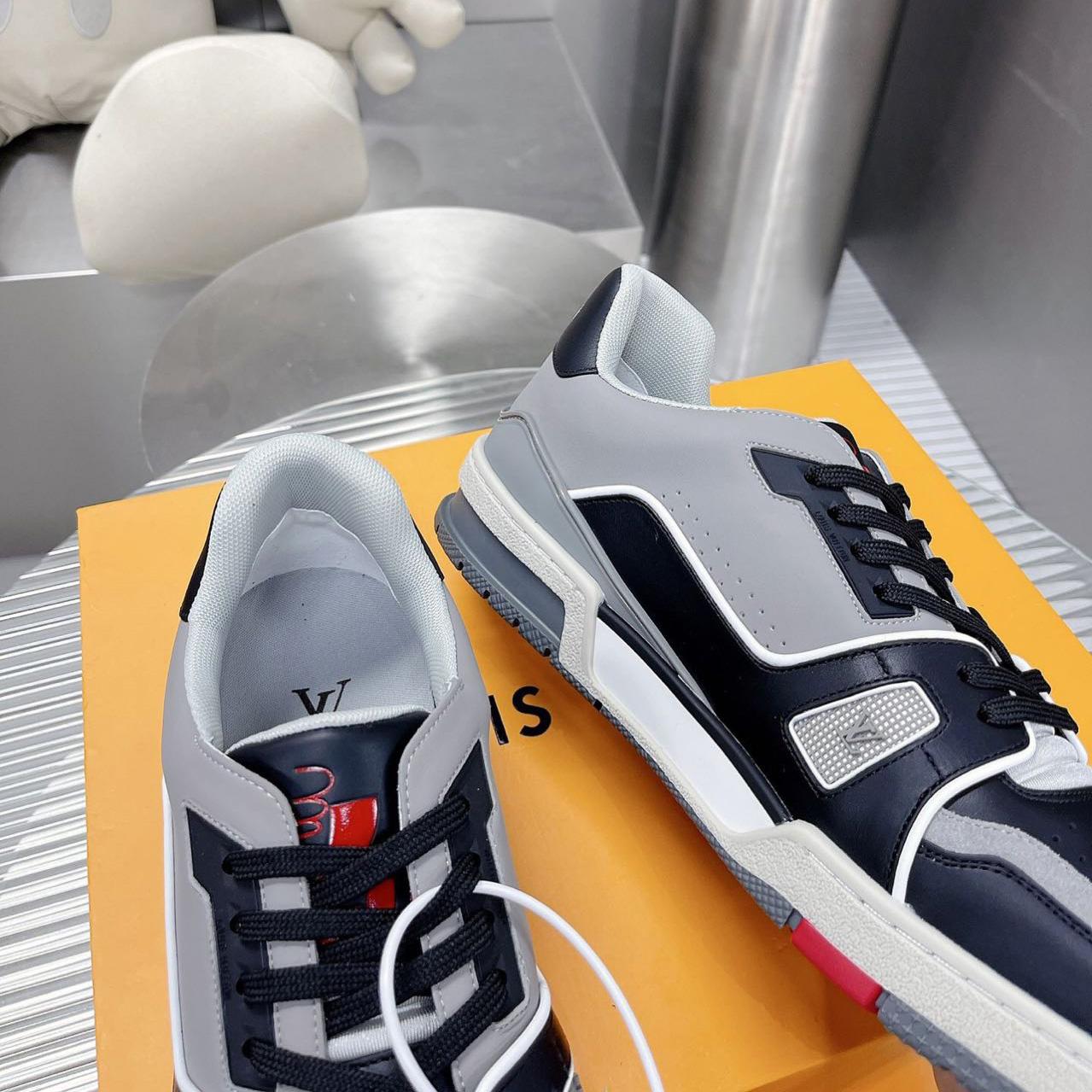 Louis Vuitton Trainer Sneaker (Upon UK Size) - EUR FASHION