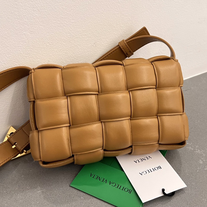 Bottega Veneta Small Padded Cassette - EUR FASHION