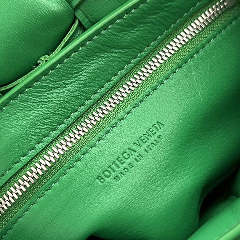 Bottega Veneta Small Padded Cassette - EUR FASHION