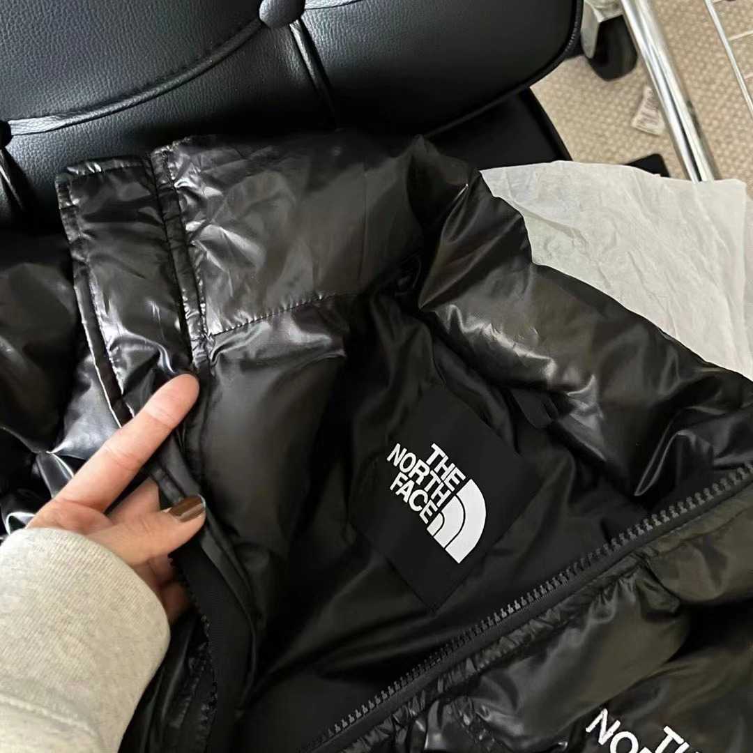 The North Face Short Down Jacket - EUR FASHION