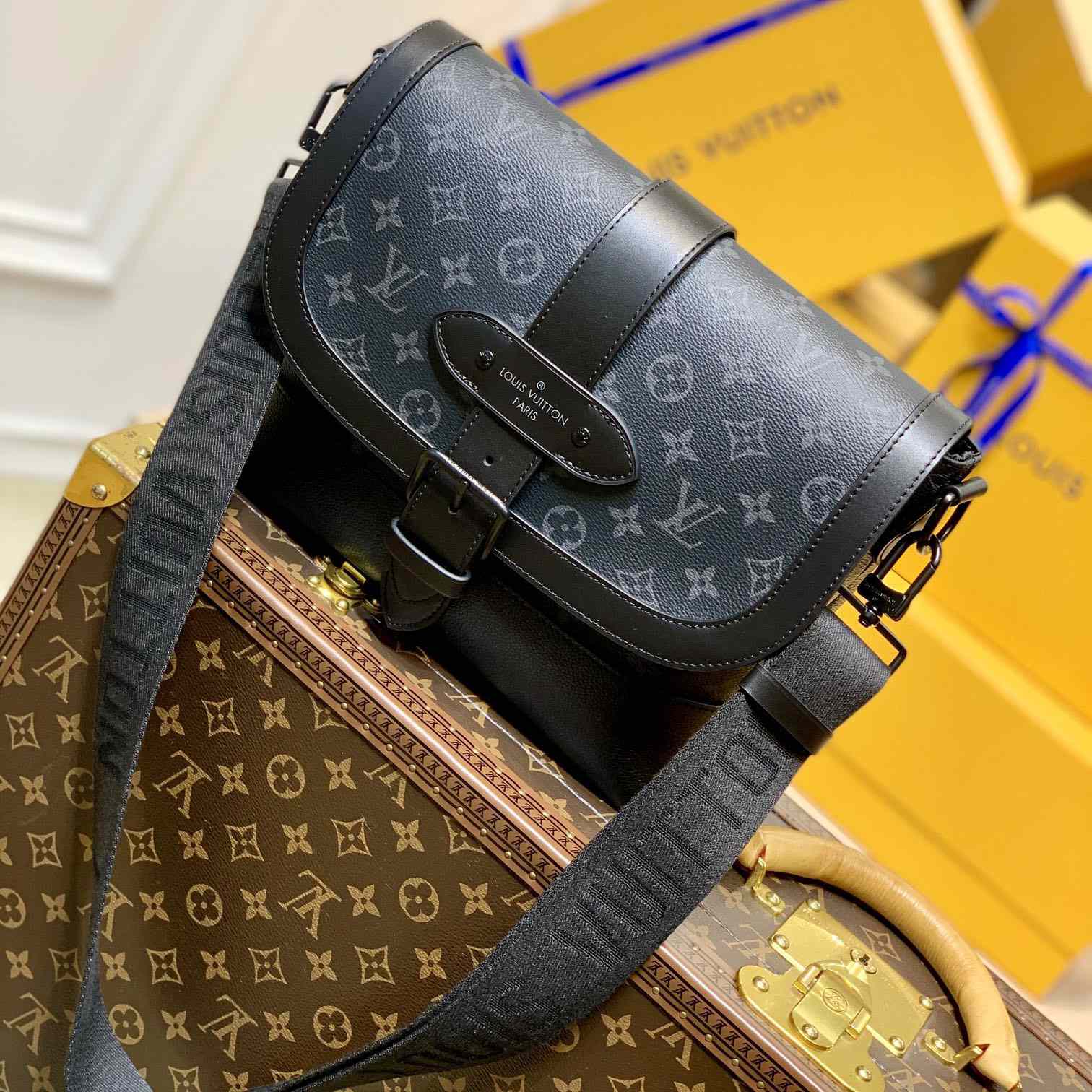 Louis Vuitton  Saumur Messenger(36-23-11cm) M45911 - EUR FASHION