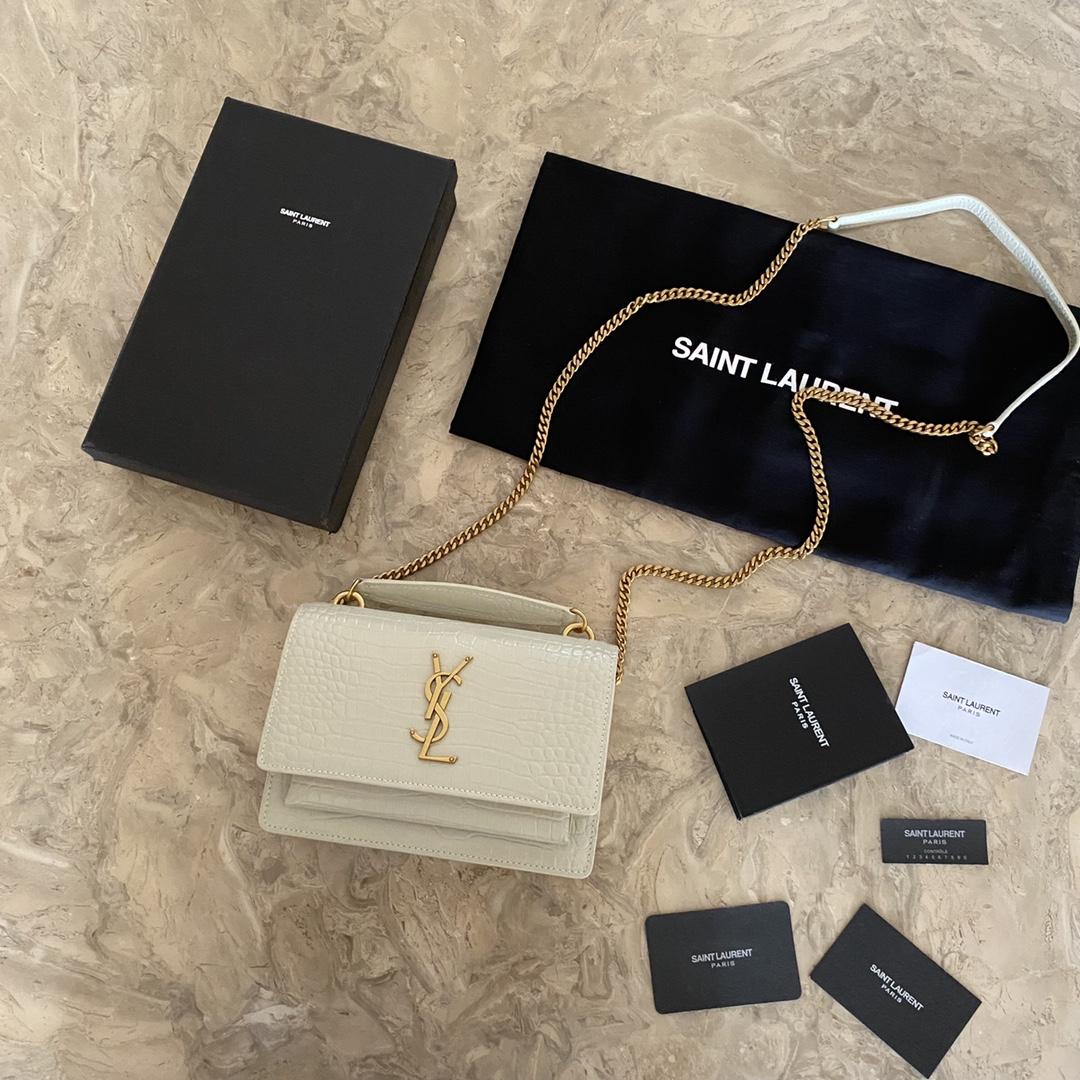 Saint Laurent Sunset Chain Wallet In Crocodile-Embossed Shiny Leather - EUR FASHION