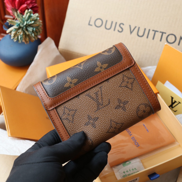 Louis Vuitton Dauphine Compact Wallet (12-9.5-3.5cm)   M68725 - EUR FASHION