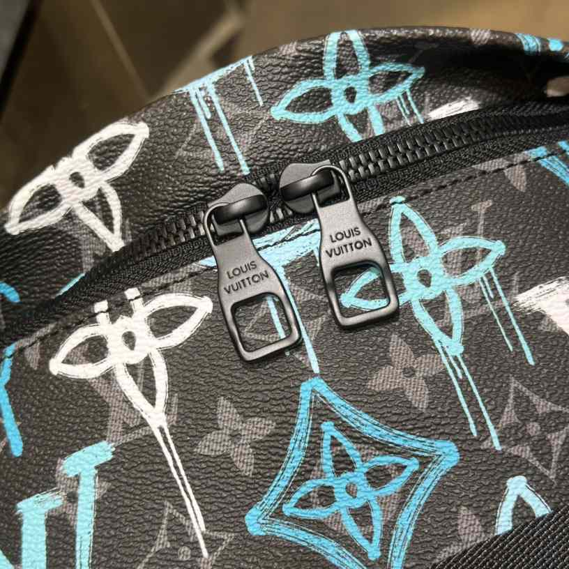 Louis Vuitton Discovery Bumbag(44-15-9cm)     M21397 - EUR FASHION