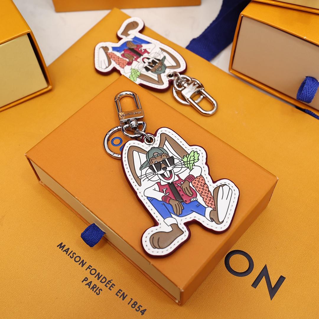 Louis Vuitton LV Rabbit Bag Charm & Key Holder    M00963 - EUR FASHION