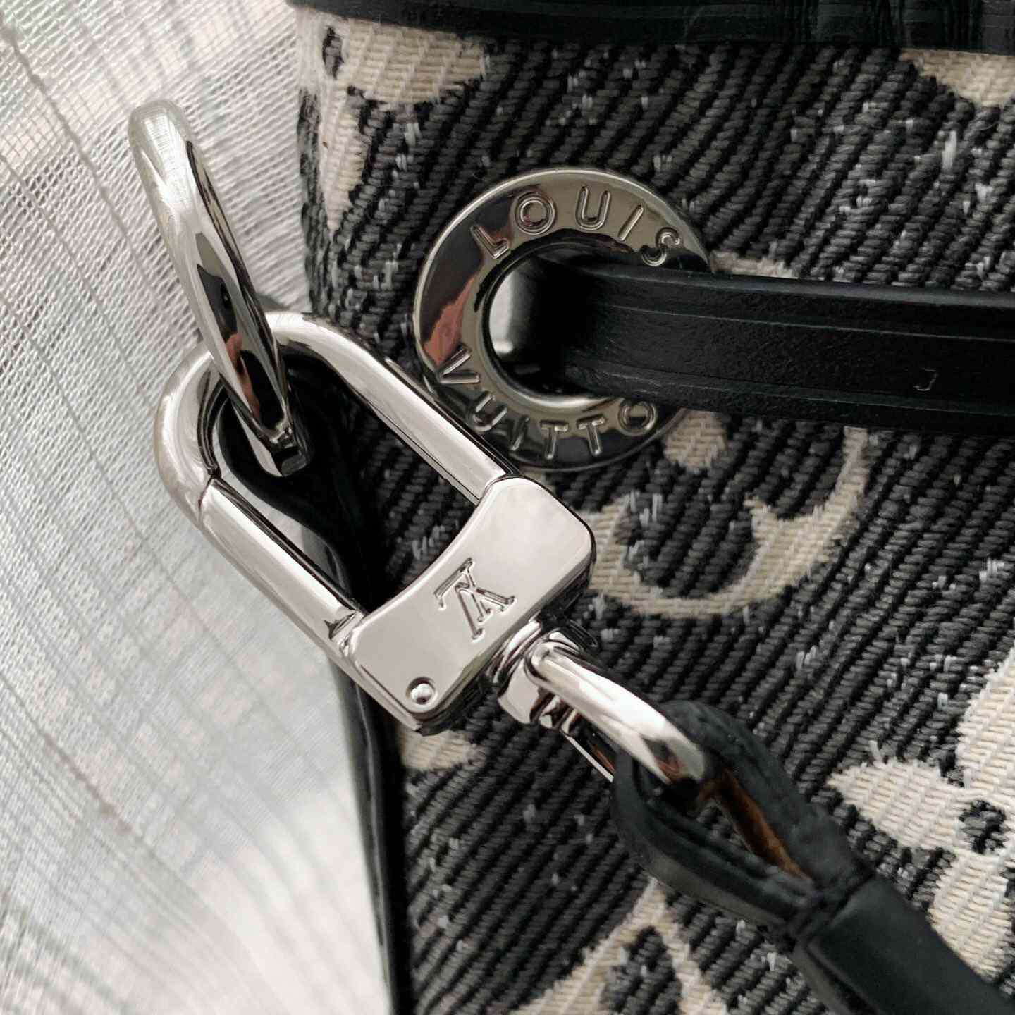 Louis Vuitton Nano Noe(13-16-10m) - EUR FASHION