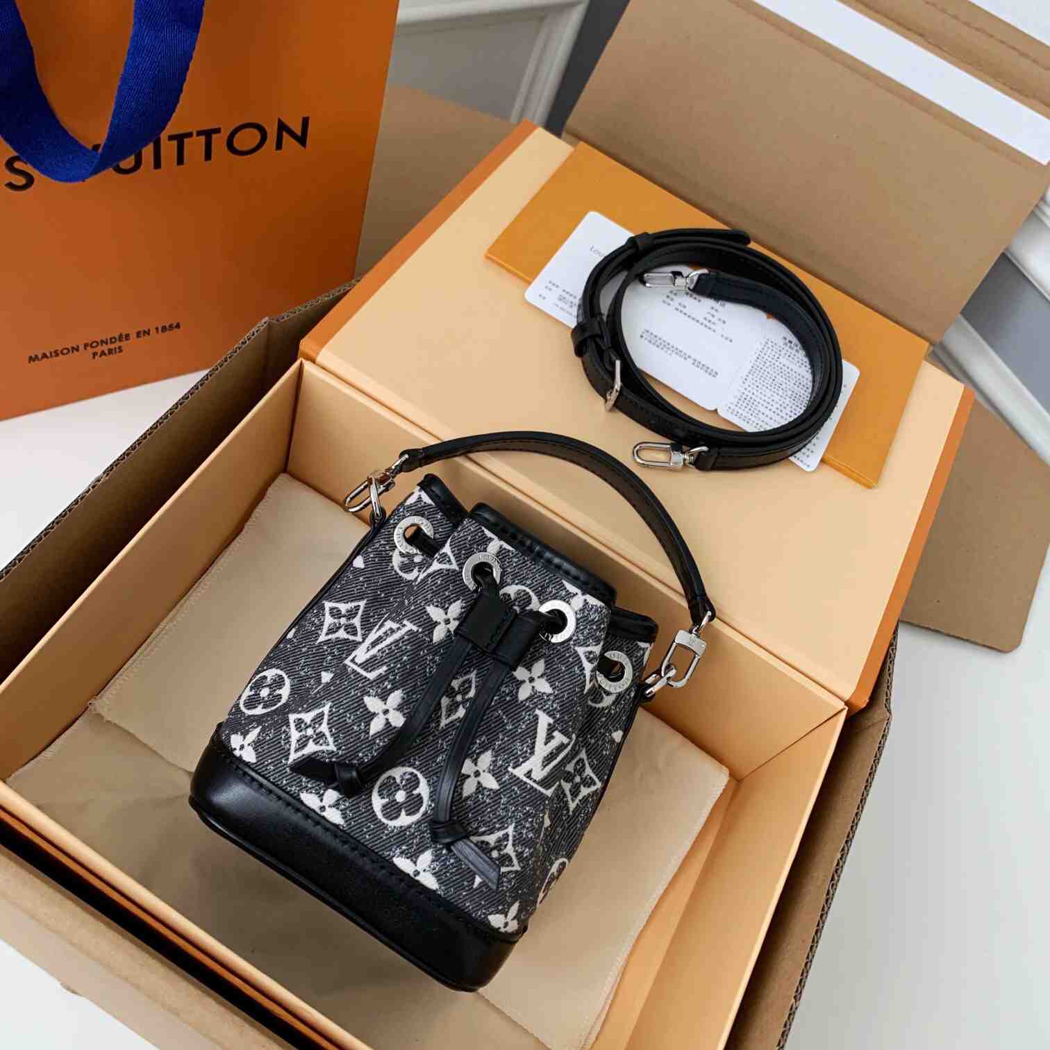 Louis Vuitton Nano Noe(13-16-10m) - EUR FASHION