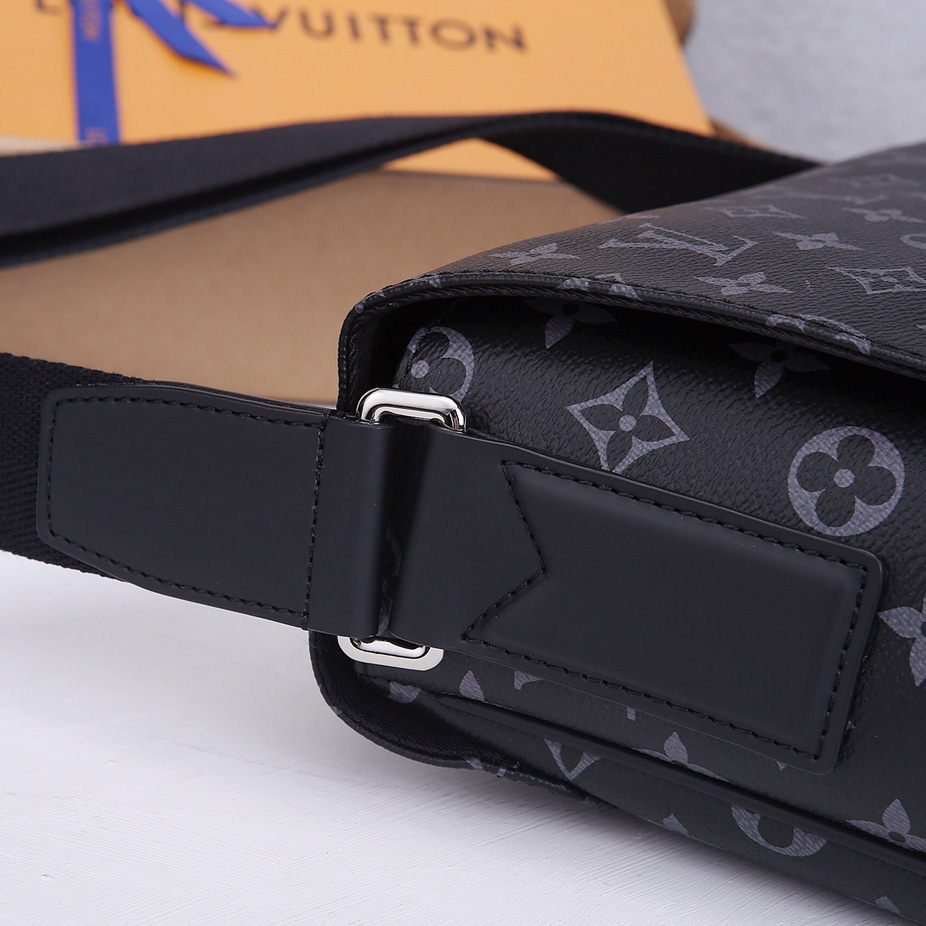 Louis Vuitton Monogram Shoulder Bag (31x27x8CM)   M44001 - EUR FASHION