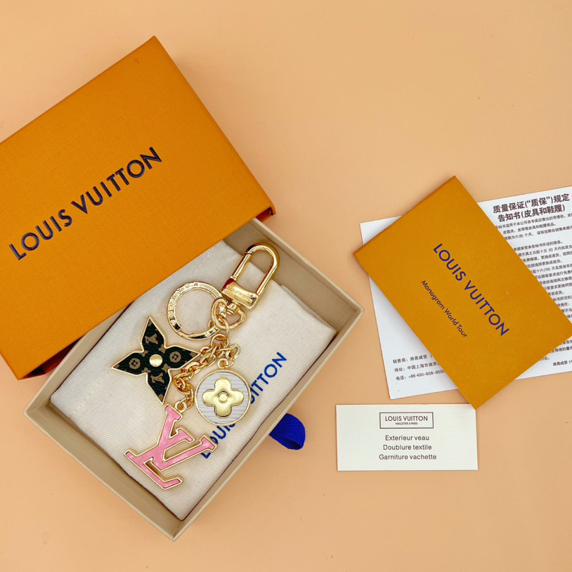 Louis Vuitton Spring Street Bag Charm and Key Holder    - EUR FASHION
