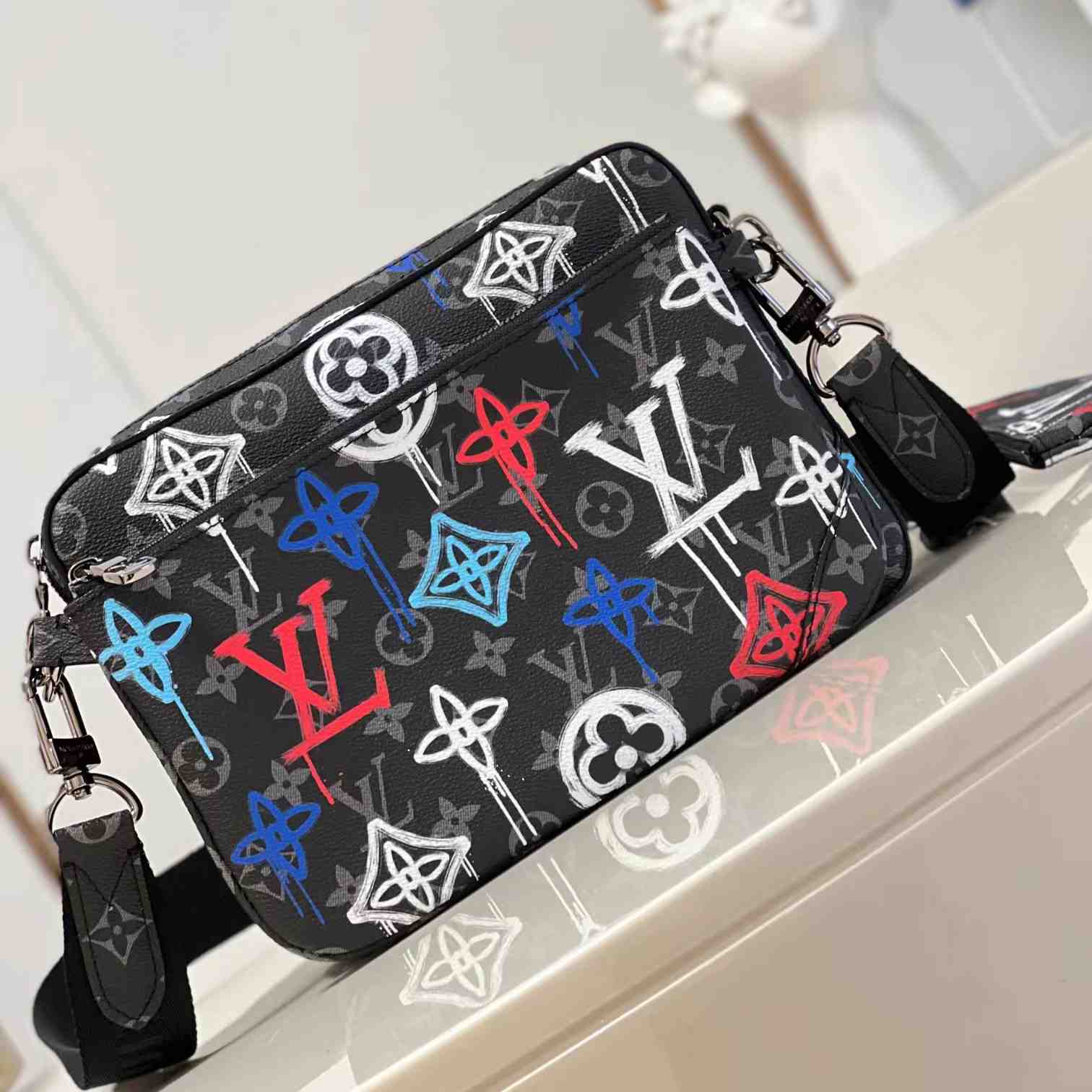 Louis Vuitton Trio Messenger(25-18.5-7cm)   M21396 - EUR FASHION