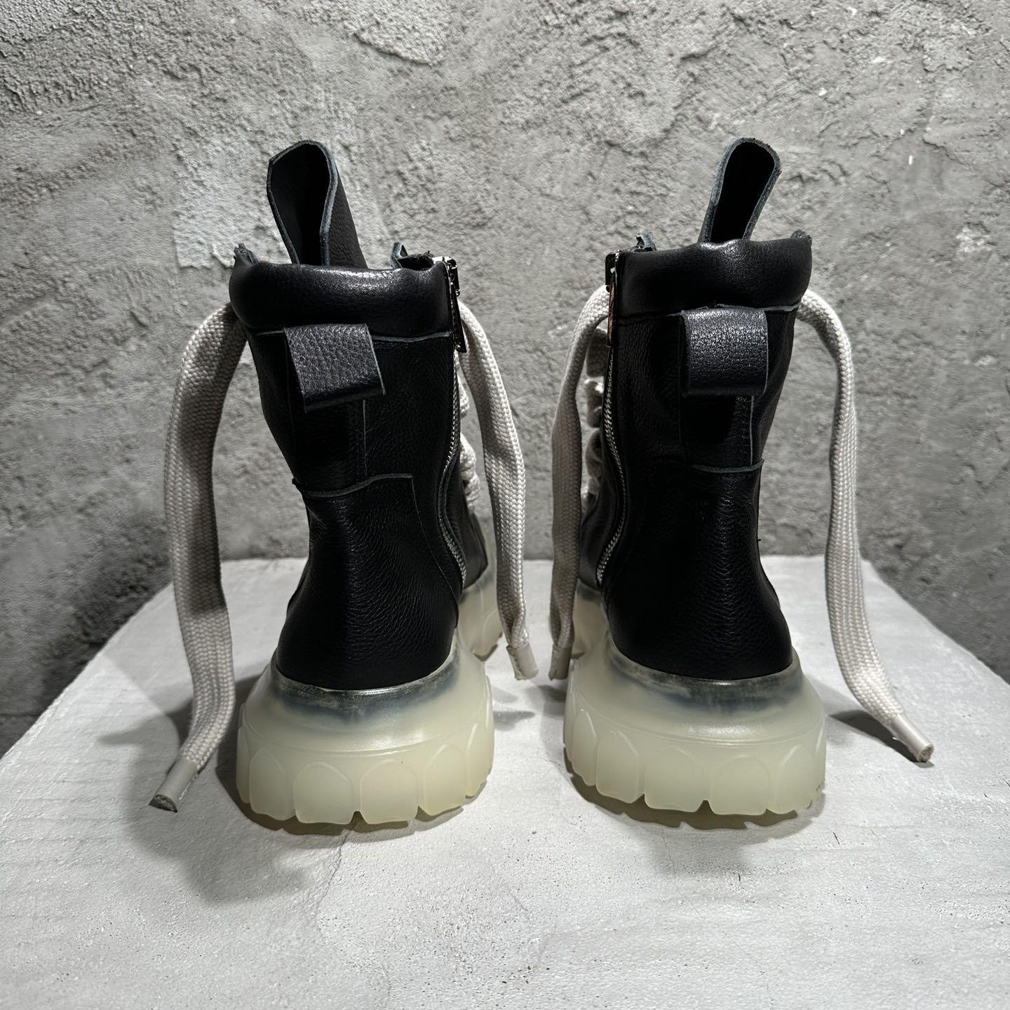 Rick Owens Beatle Lace Up Boots In Black - EUR FASHION