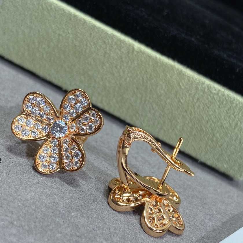 Van Cleef & Arpels Earrings - EUR FASHION