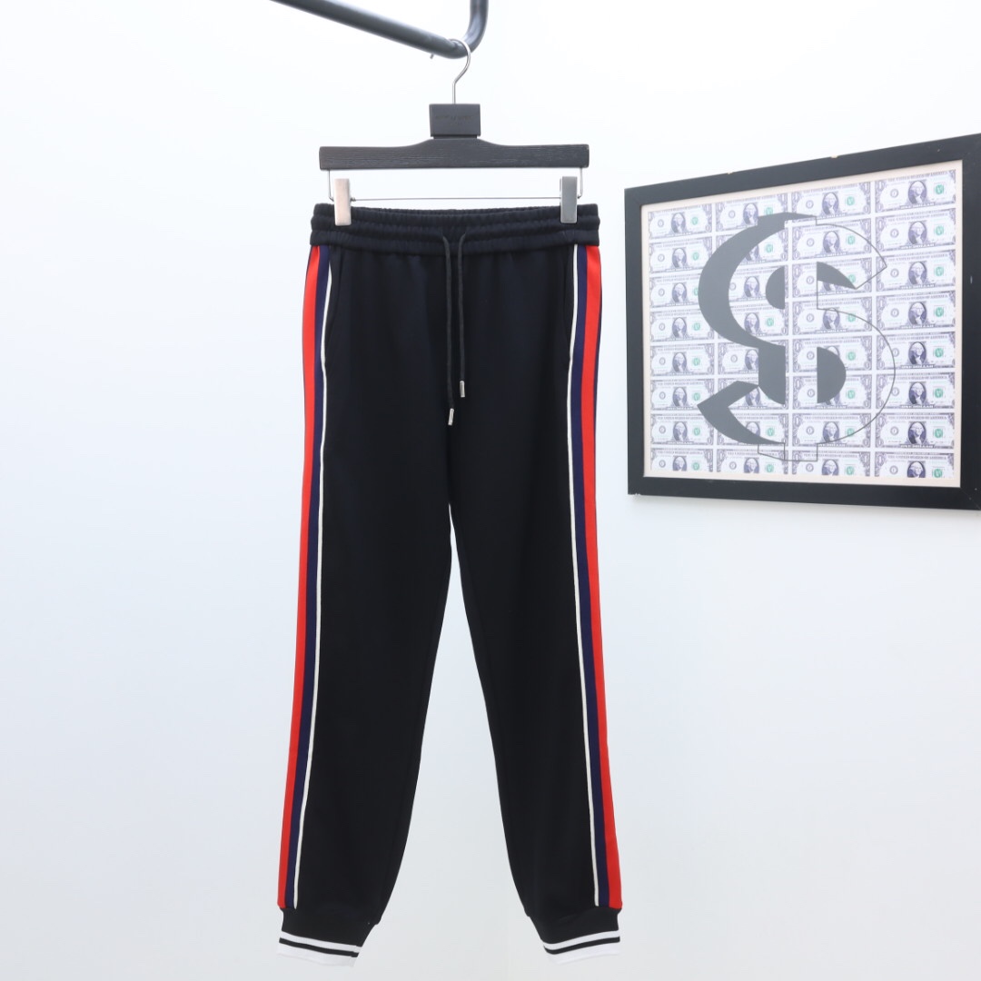 Gucci Zip Jacket & Jogging Pants - EUR FASHION