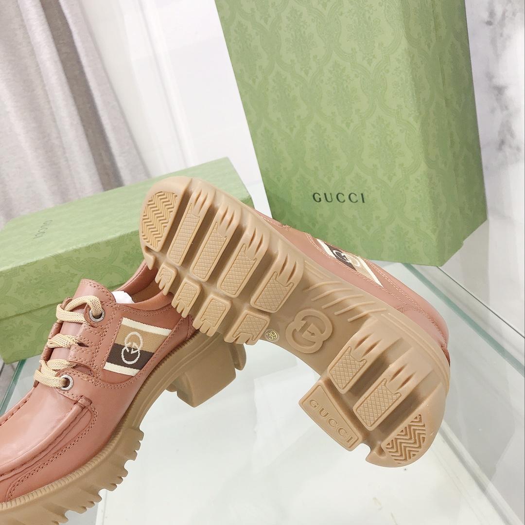 Gucci Women's Lace- Up Loafer  - EUR FASHION
