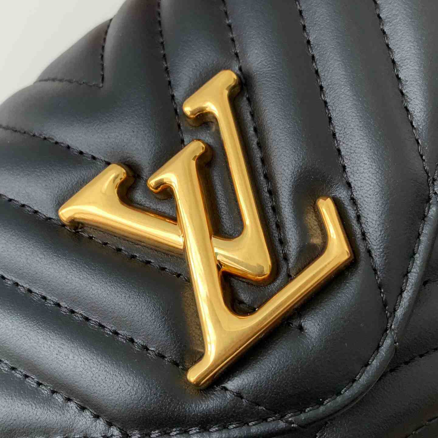  Louis Vuitton New Wave Multi-Pochette(19-14-5cm)   M56461 - EUR FASHION