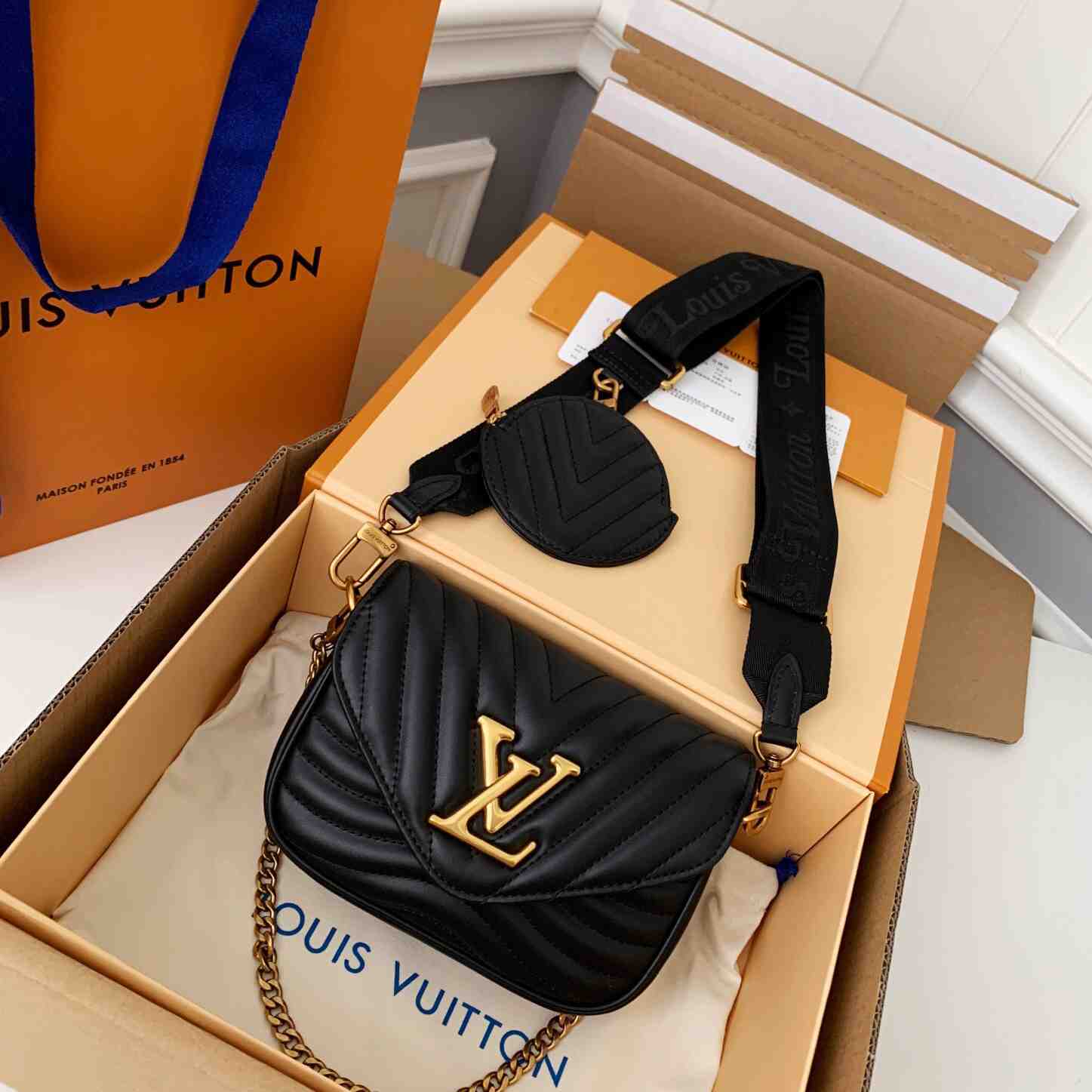  Louis Vuitton New Wave Multi-Pochette(19-14-5cm)   M56461 - EUR FASHION