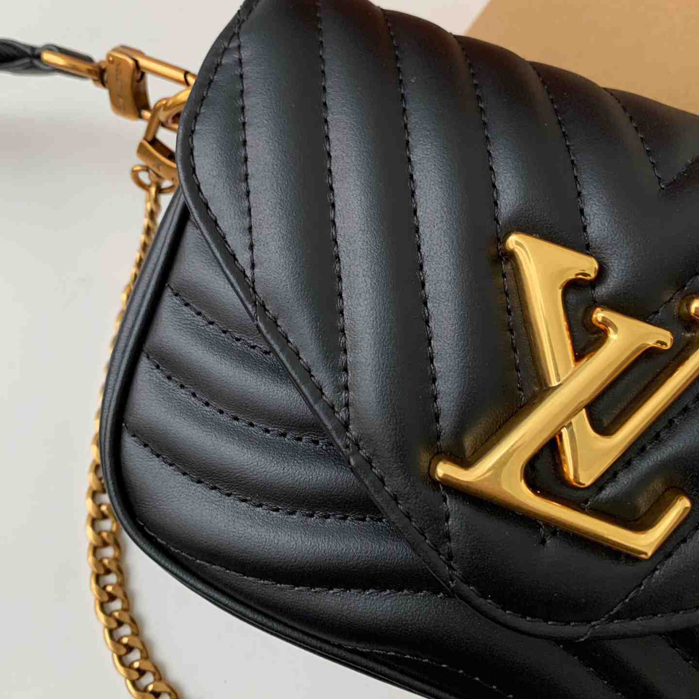  Louis Vuitton New Wave Multi-Pochette(19-14-5cm)   M56461 - EUR FASHION