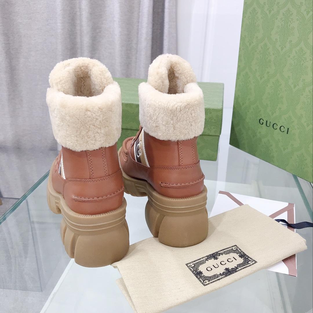 Gucci Women's Interlocking G Stripe Boots - EUR FASHION