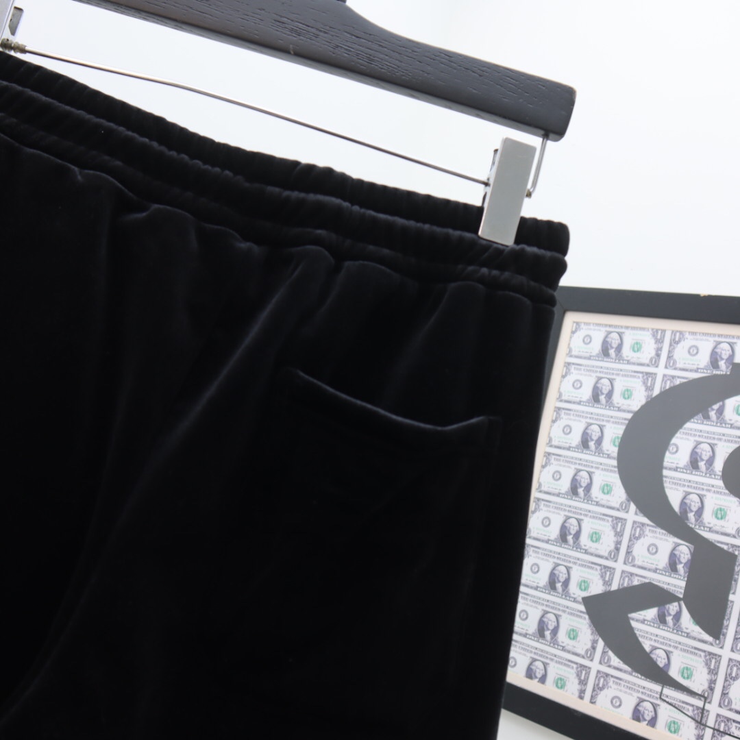 Gucci Zip Jacket & Jogging Pants - EUR FASHION