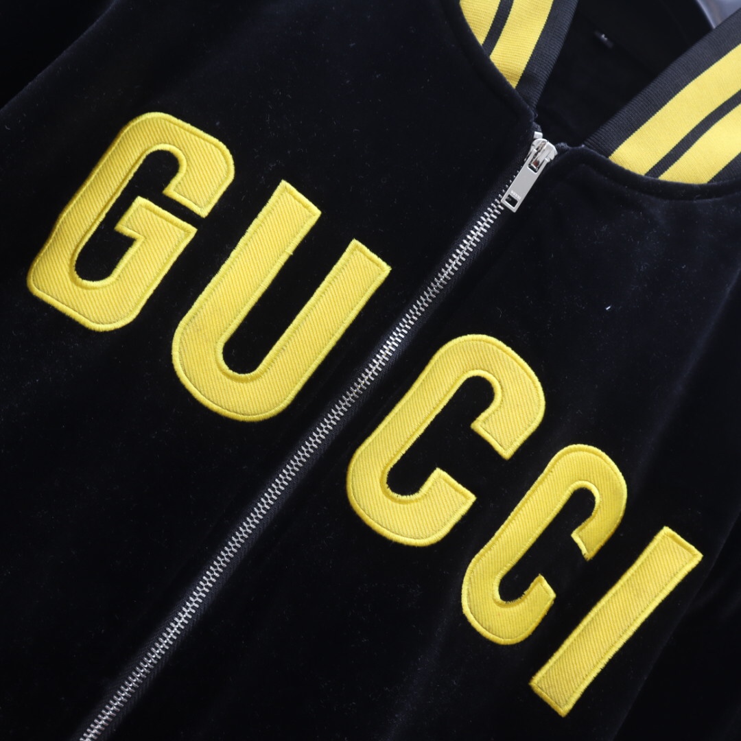 Gucci Zip Jacket & Jogging Pants - EUR FASHION