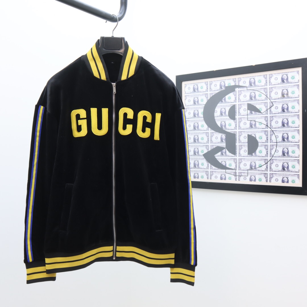 Gucci Zip Jacket & Jogging Pants - EUR FASHION