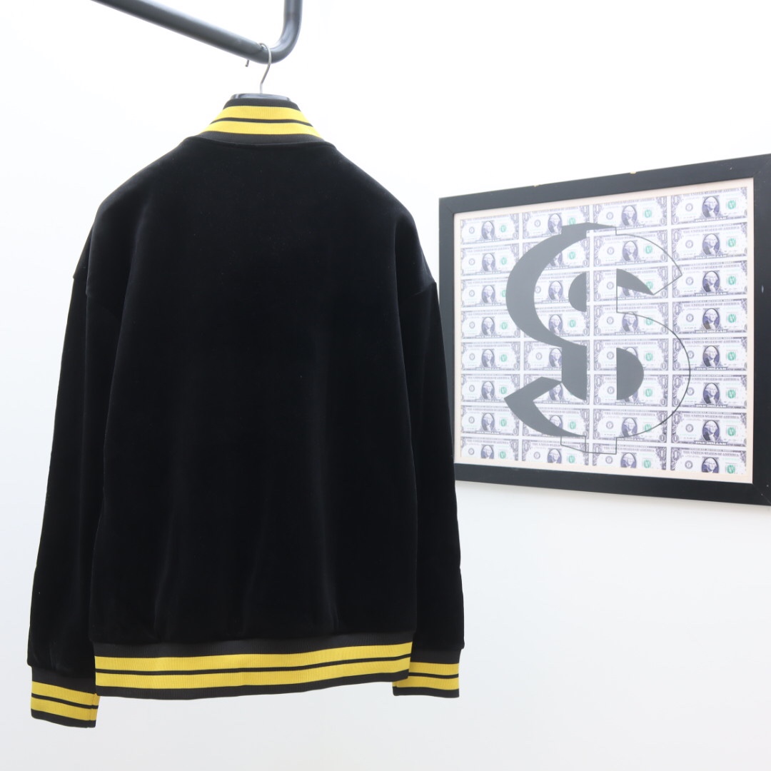 Gucci Zip Jacket & Jogging Pants - EUR FASHION