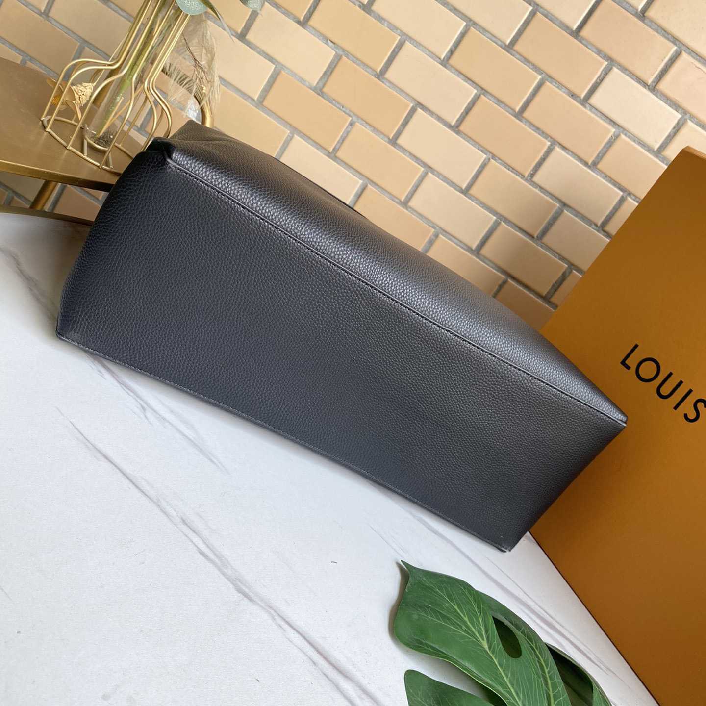 Louis Vuitton Lockme Shopper(42-28-15cm)   M57345 - EUR FASHION