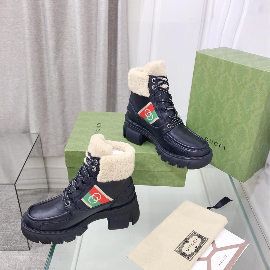 Gucci Women's Black Interlocking G Stripe Boots - EUR FASHION