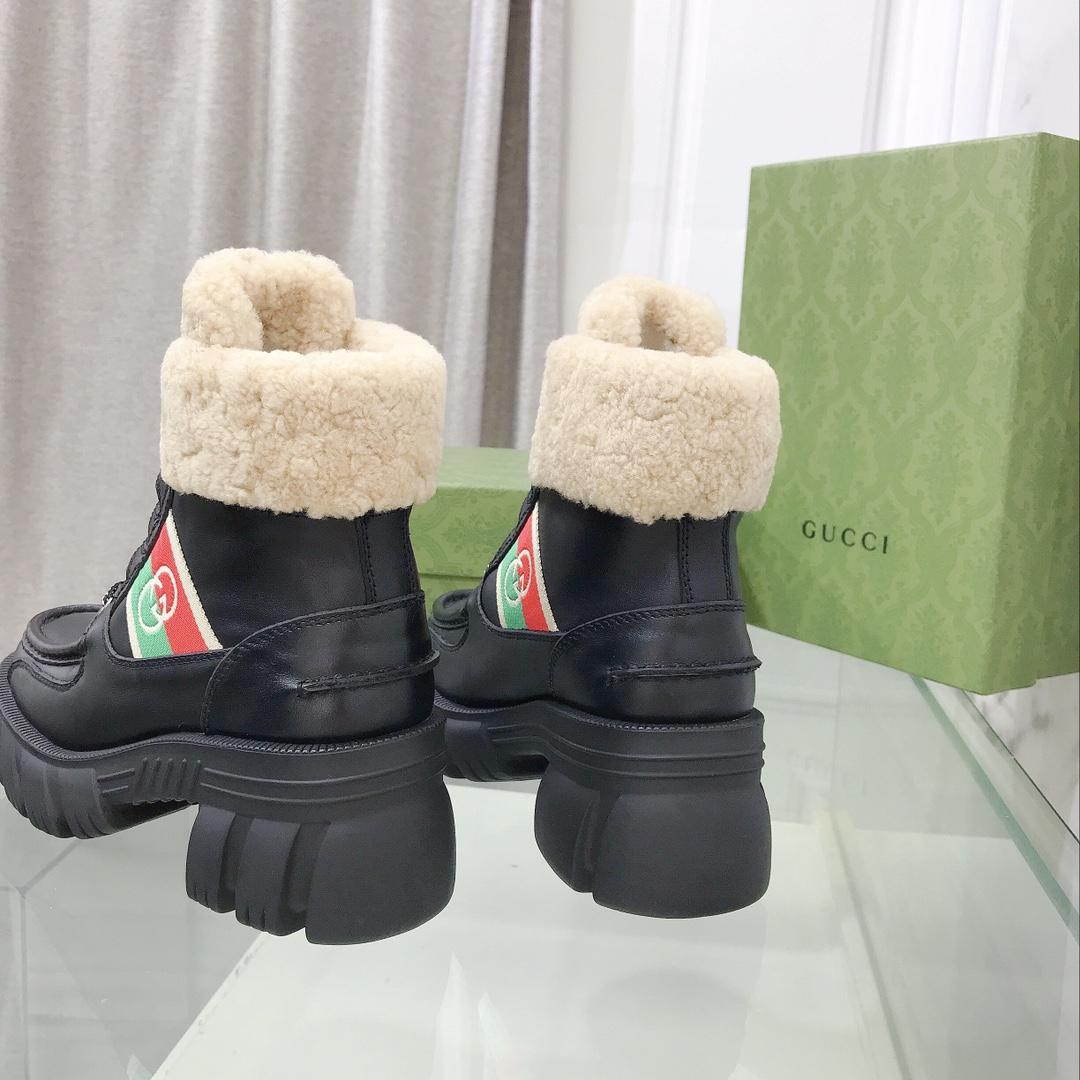Gucci Women's Black Interlocking G Stripe Boots - EUR FASHION