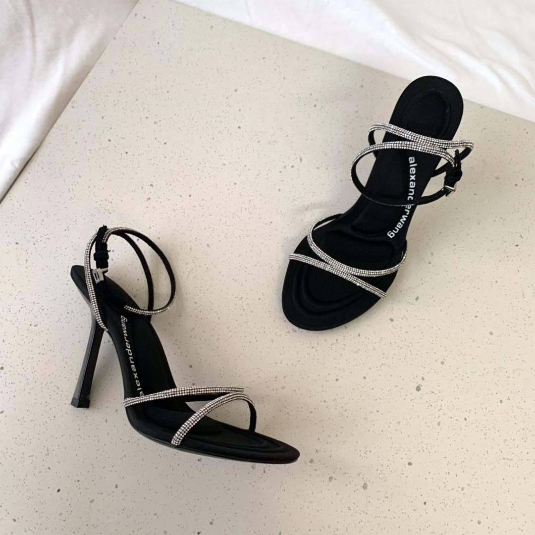 Alexander Wang Dahlia 105 Sandal In Crystal - EUR FASHION