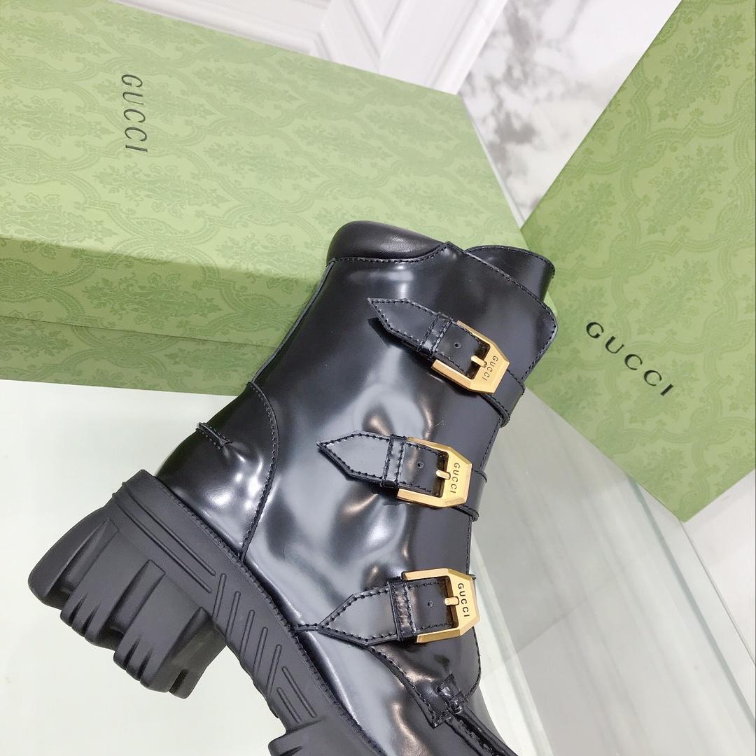 Gucci Women's Black Leather Ankle Boots - EUR FASHION