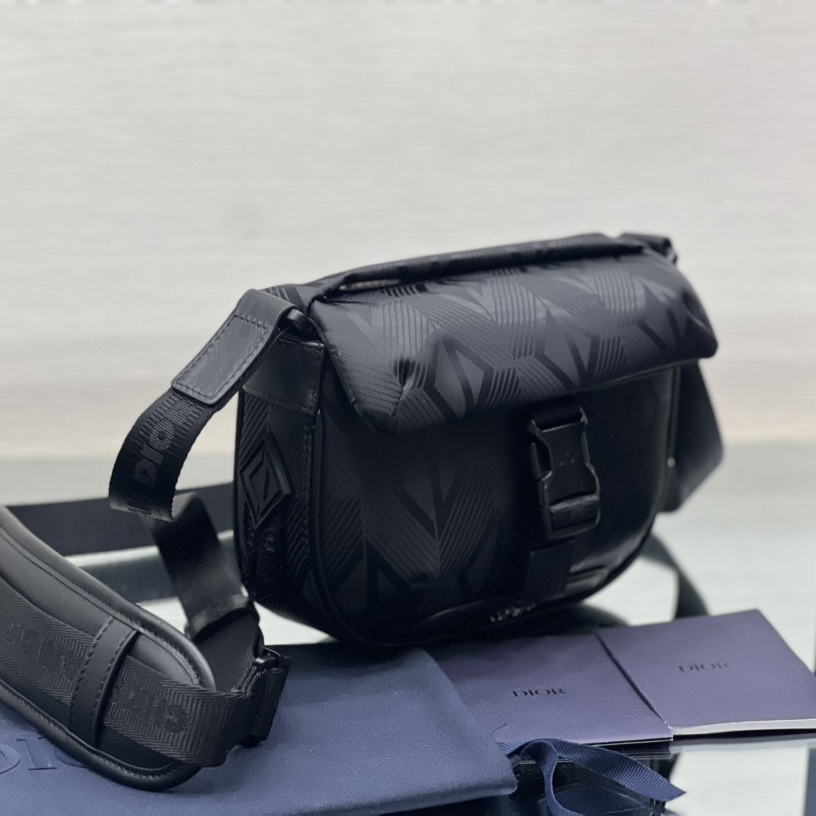 Dior Explorer Pouch With Strap - EUR FASHION