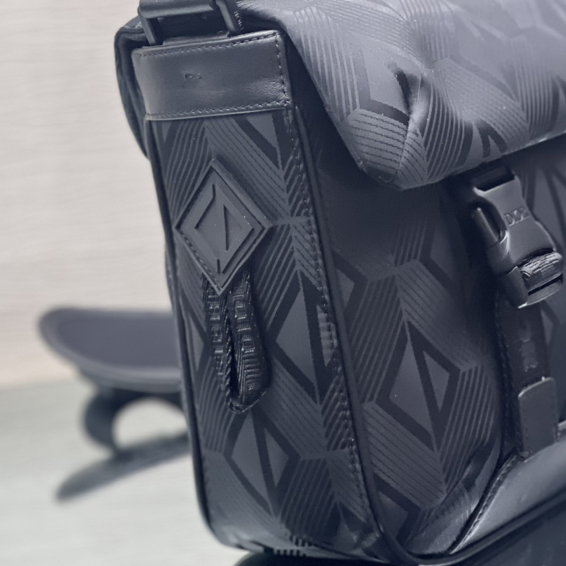 Dior Explorer Messenger Bag - EUR FASHION