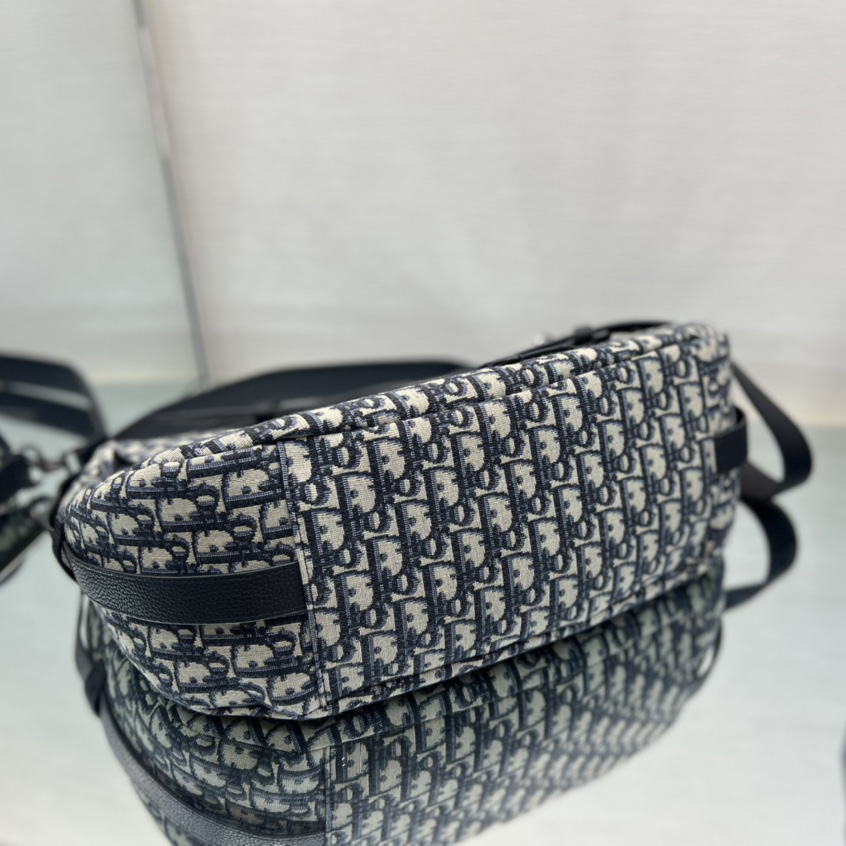 Dior Saddle Soft Bag  - EUR FASHION