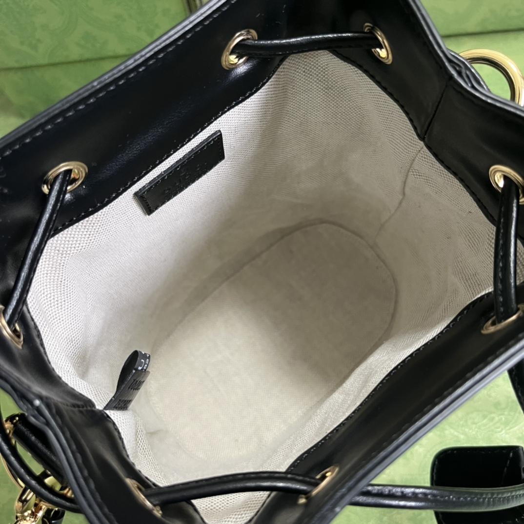 Gucci GG Matelassé Bucket Bag (17*20*10cm) - EUR FASHION