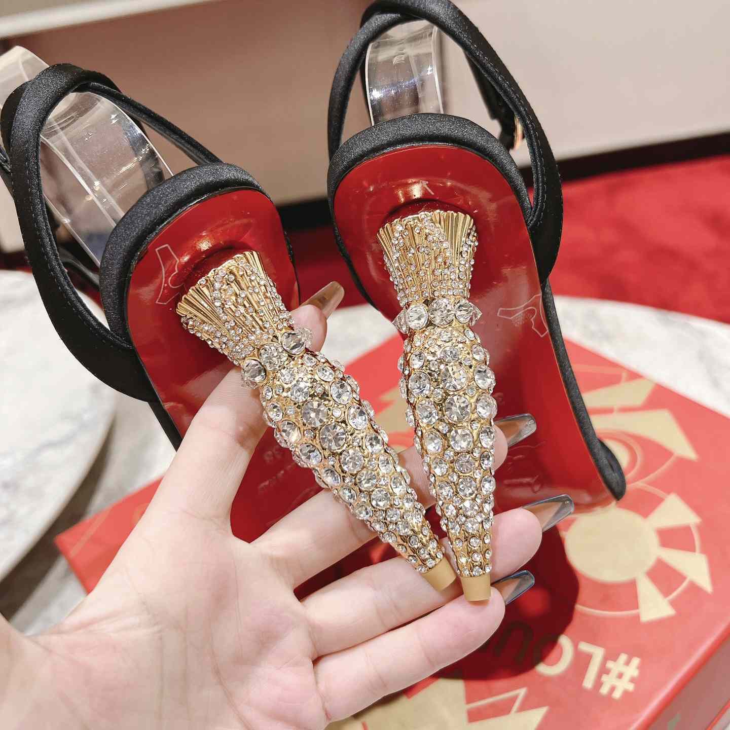 Christian Louboutin Lipstrass Queen Red Sole Ankle-Strap Sandals - EUR FASHION