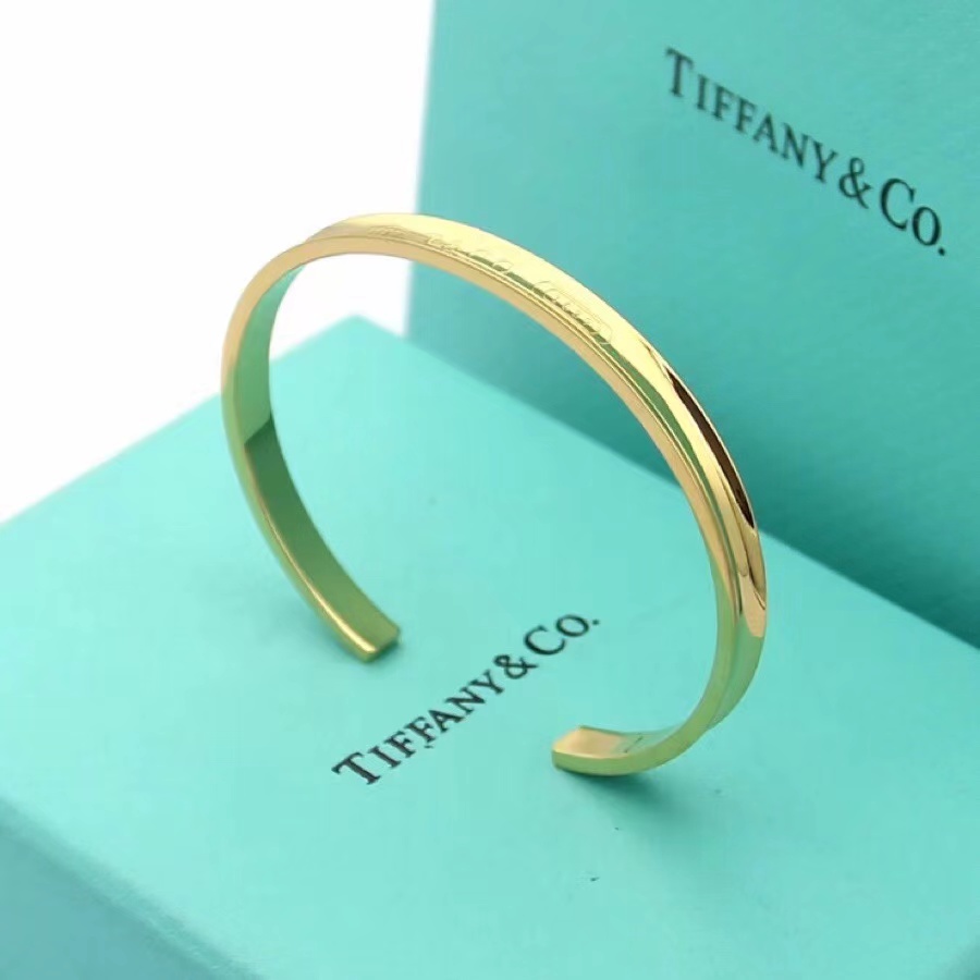 Tiffany&CO 1837 Cuff In Silver - EUR FASHION
