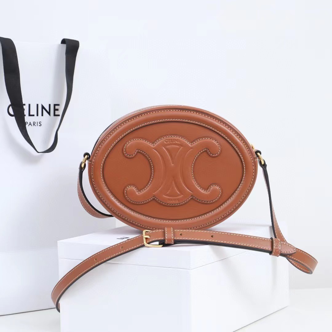 Celine Oval Bag Cuir Triomphe In Smooth Calfskin Tan - EUR FASHION