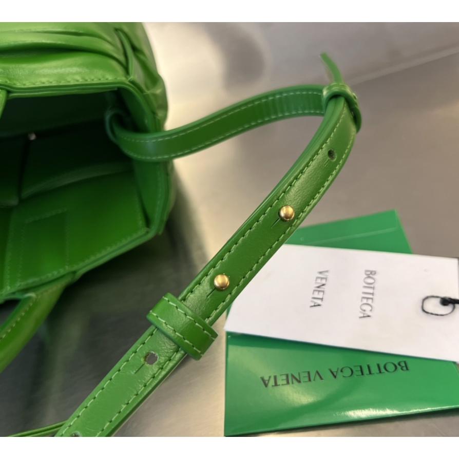Bottega Veneta Mini Arco Tote Bag - EUR FASHION