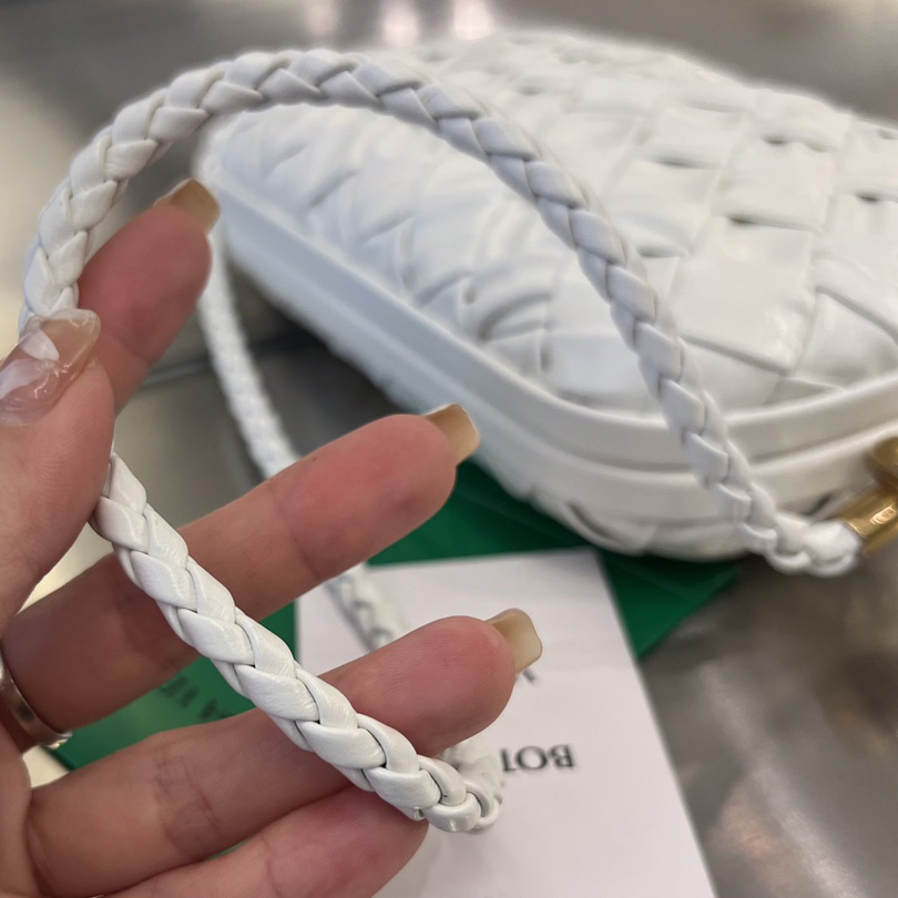 Bottega Veneta Knot On Strap - EUR FASHION